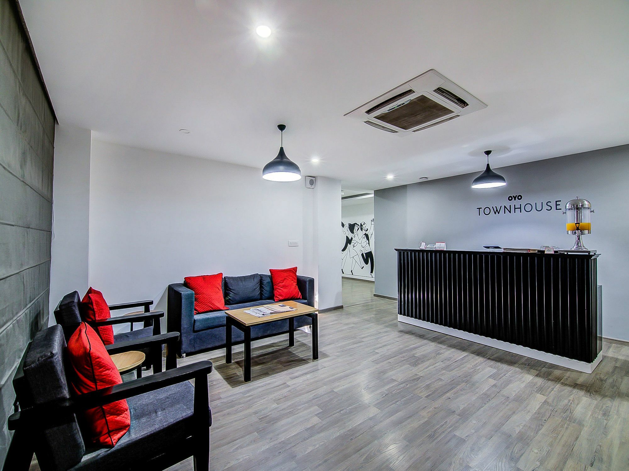 היידראבד Oyo Townhouse 034 -Halcyon Hitech City Road מראה חיצוני תמונה
