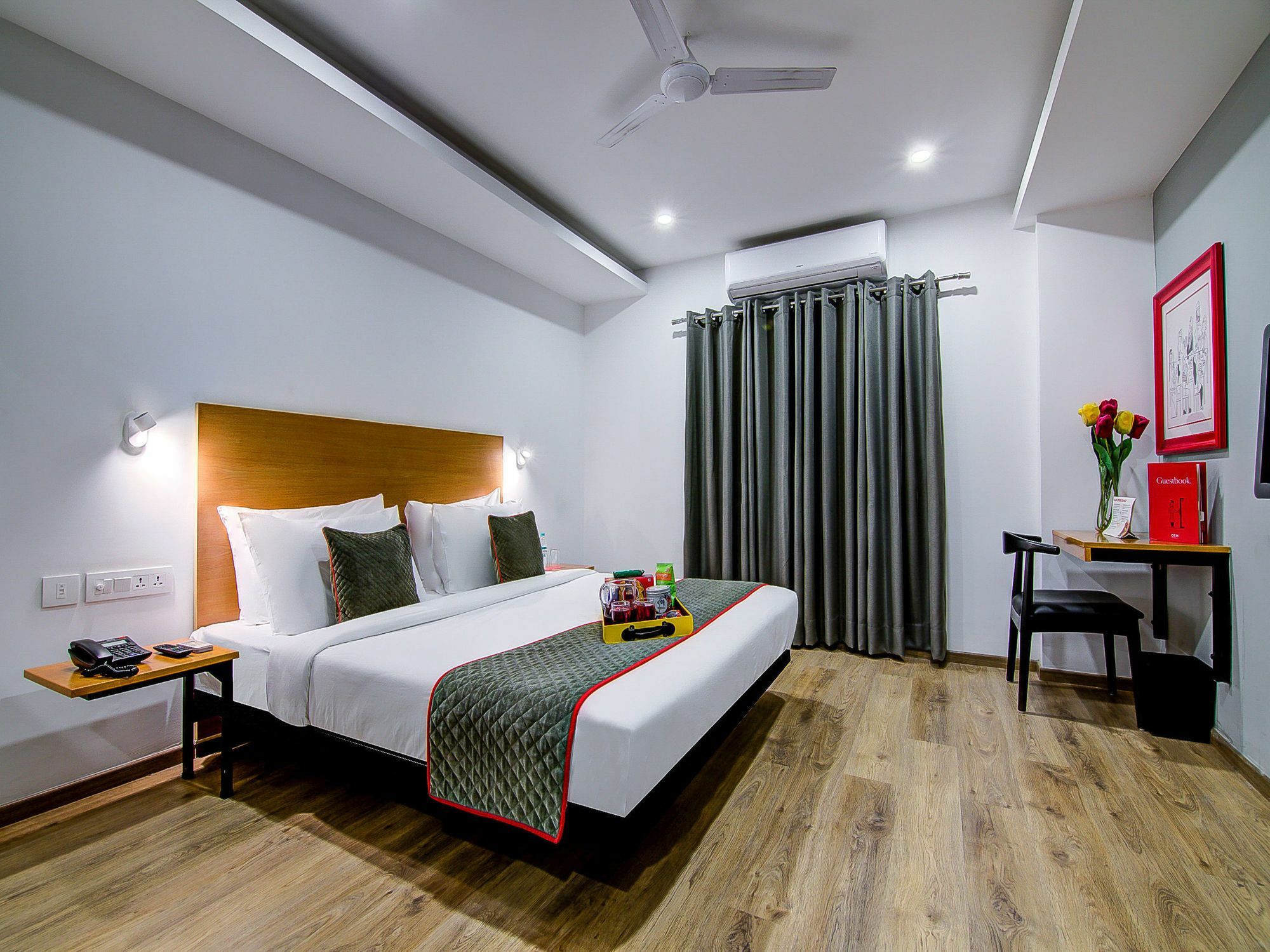 היידראבד Oyo Townhouse 034 -Halcyon Hitech City Road מראה חיצוני תמונה